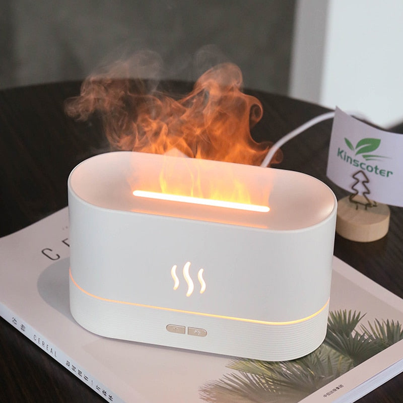 Elegant Aroma Flamme Diffuser som gir en beroligende atmosfære og fukter luften effektivt.