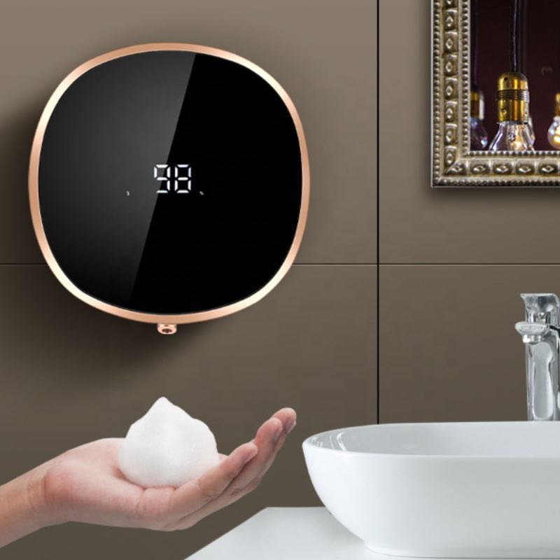 Oppladbar automatisk såpedispenser for renslig håndvask. Essensiell for hygiene på bad og kjøkken.