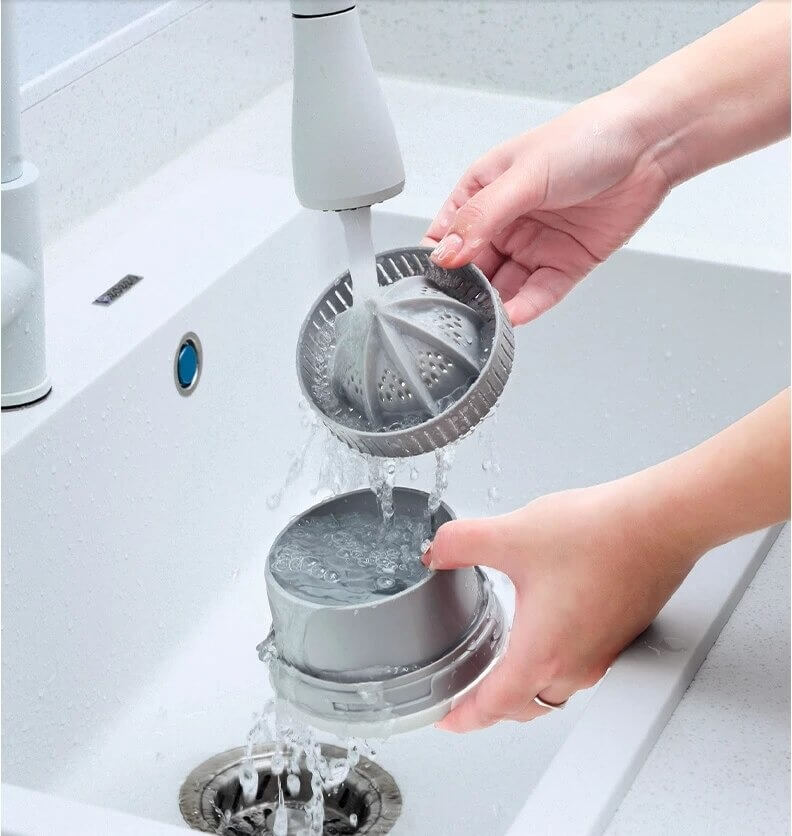 Praktisk reisejuicer og smoothieblender, USB-oppladbar for fersk drikke i parken, på hytta eller kontoret.