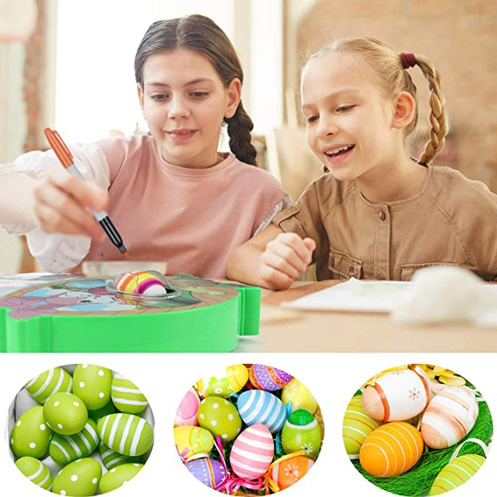 Påskeegg i forskjellige farger og mønstre, dekorert med innovativt malesett for påskepynting hjemme.