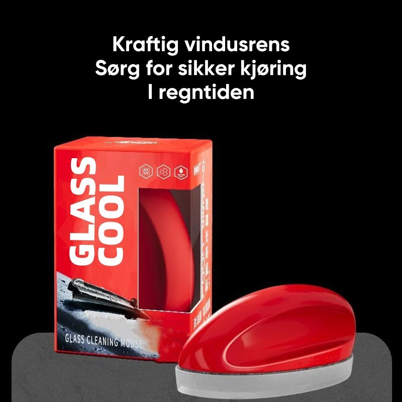 Bilglassrenser sprayes på bilens frontrute, fjern olje og smuss for krystallklar sikt og trygg kjøring.