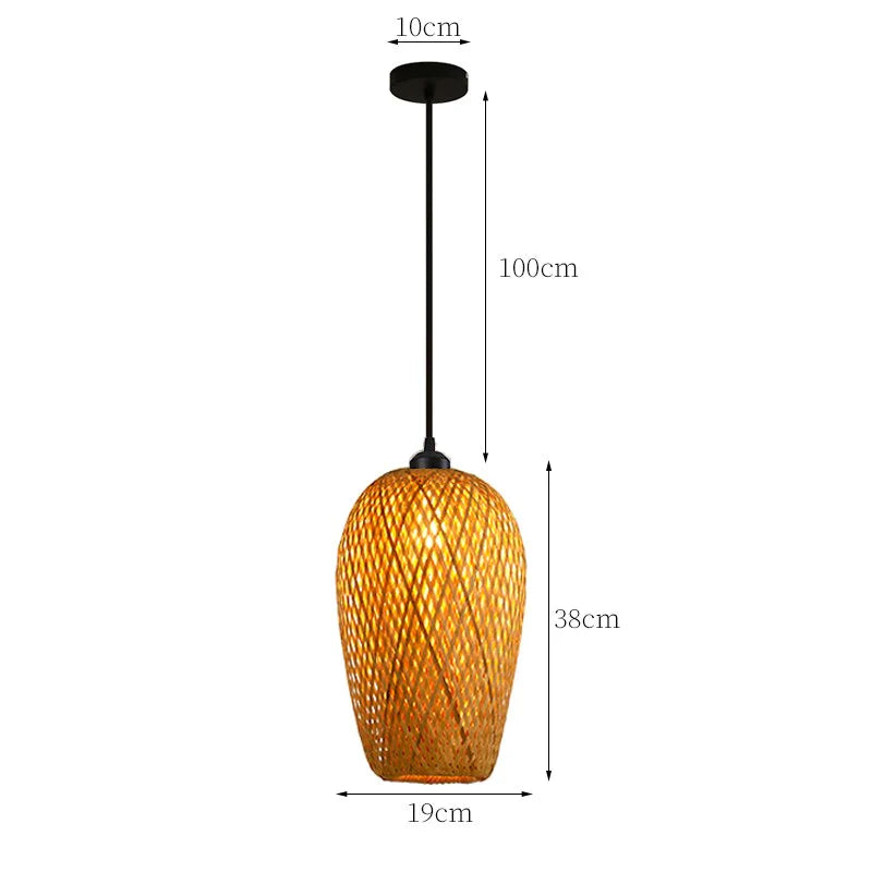 Håndlaget boho designlampe, taklampe for stuen med et varmt og innbydende uttrykk.