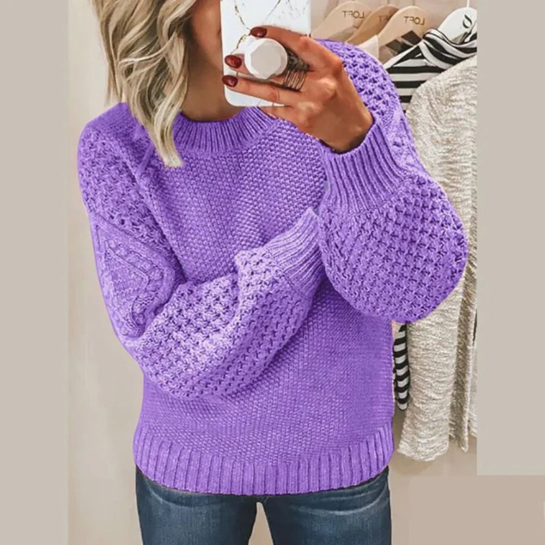 Varm og komfortabel strikket genser for kvinner. Mykt materiale, klassisk design for stilfull hverdagsmote. Tidløs.