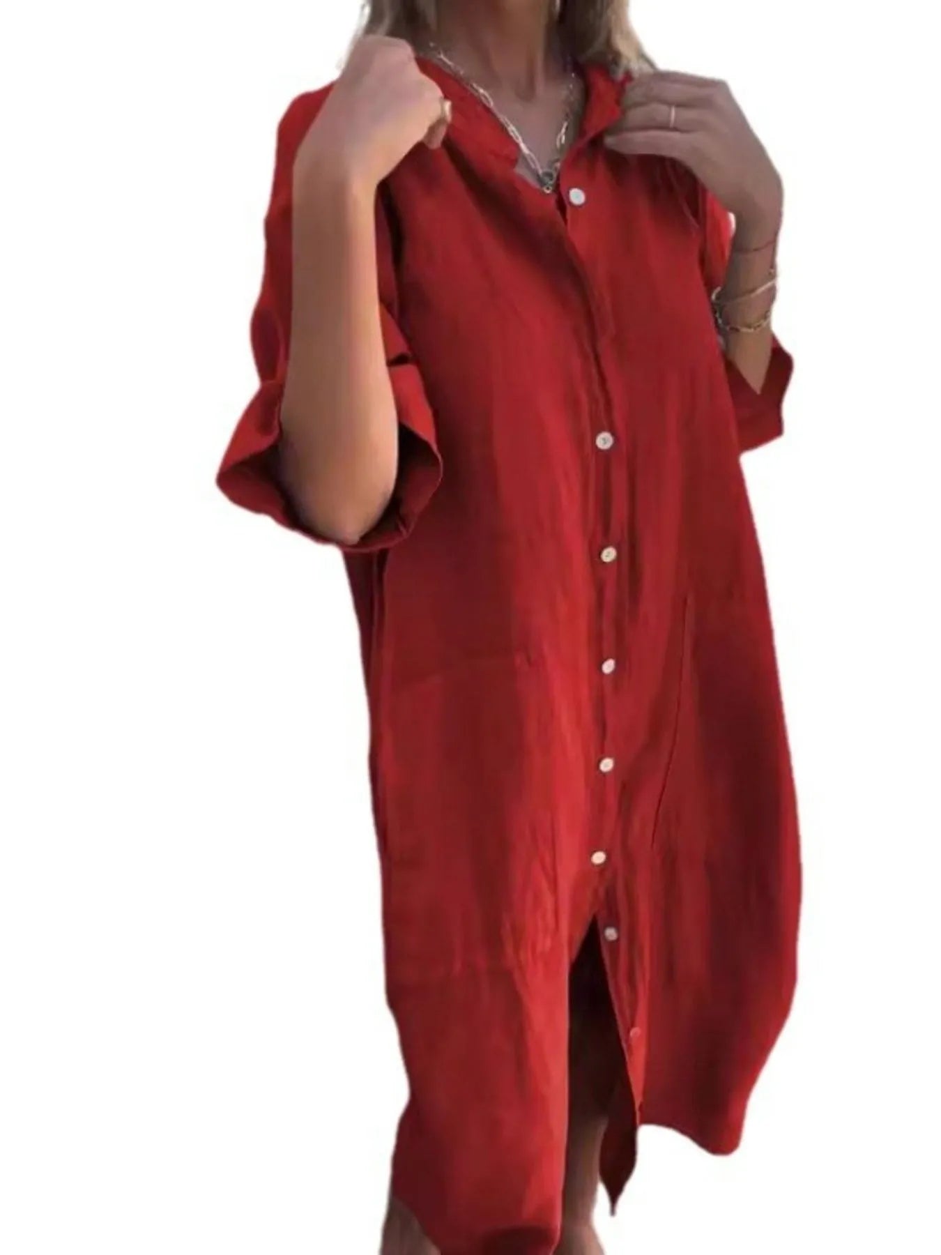 Luftig skjortekjole i lin-look for kvinner. En komfortabel sommerkjole med v-hals og knapper, plus size.