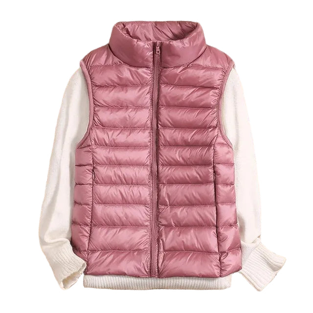 Dame ultralett vest, komfortabel og elegant, perfekt for lag-på-lag bruk i hverdagen.