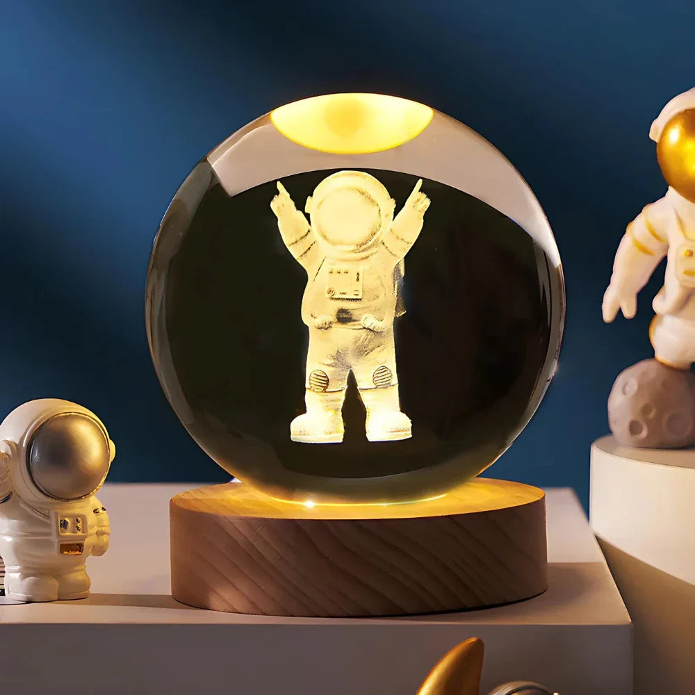 Astronomi inspirert 3D krystallkulelampe, viser planeter. LED dekorativ belysning.