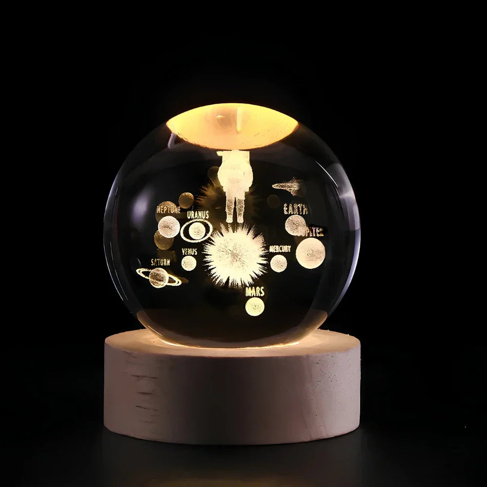 Unik gaveidé: Dekorativ USB-lampe med 3D-gravert krystallkule og LED-lys.