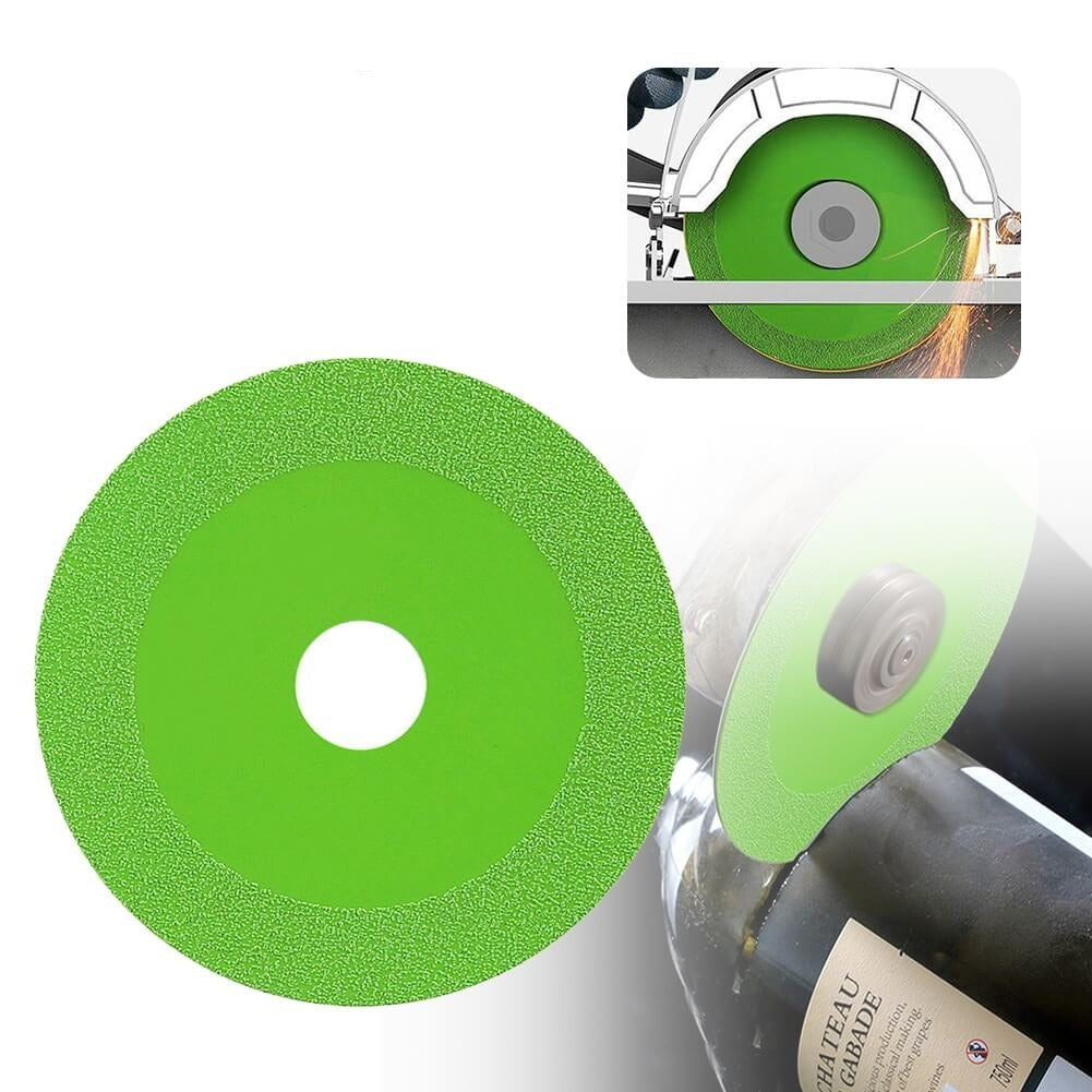 Bilde av diamantskjæreskive til vinkelsliper i bruk, skjærer jevnt gjennom fliser - perfekt for oppussing og DIY.