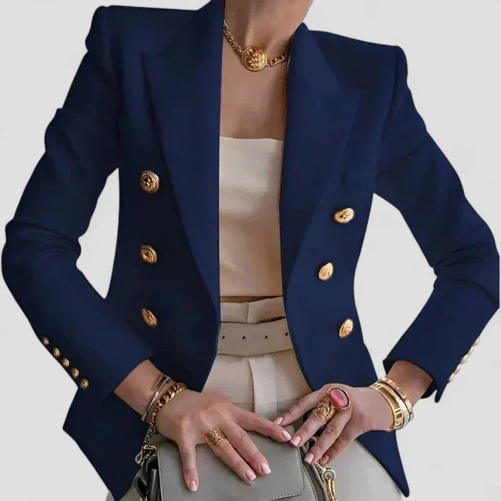 Motebevisst damejakke: Skreddersydd dobbeltspent blazer med stilige gullknapper. Ideell for moderne kvinner.