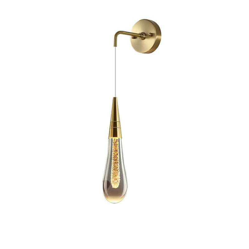 Dråpeformet vegglampe med varmt lys, perfekt for stue, gang eller spiseplass. Moderne designbelysning.