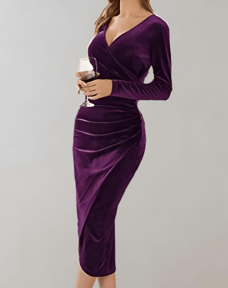 Allsidig elegant bodycon midikjole for dame. Fremhever din silhuett, perfekt som selskapskjole og festkjole.