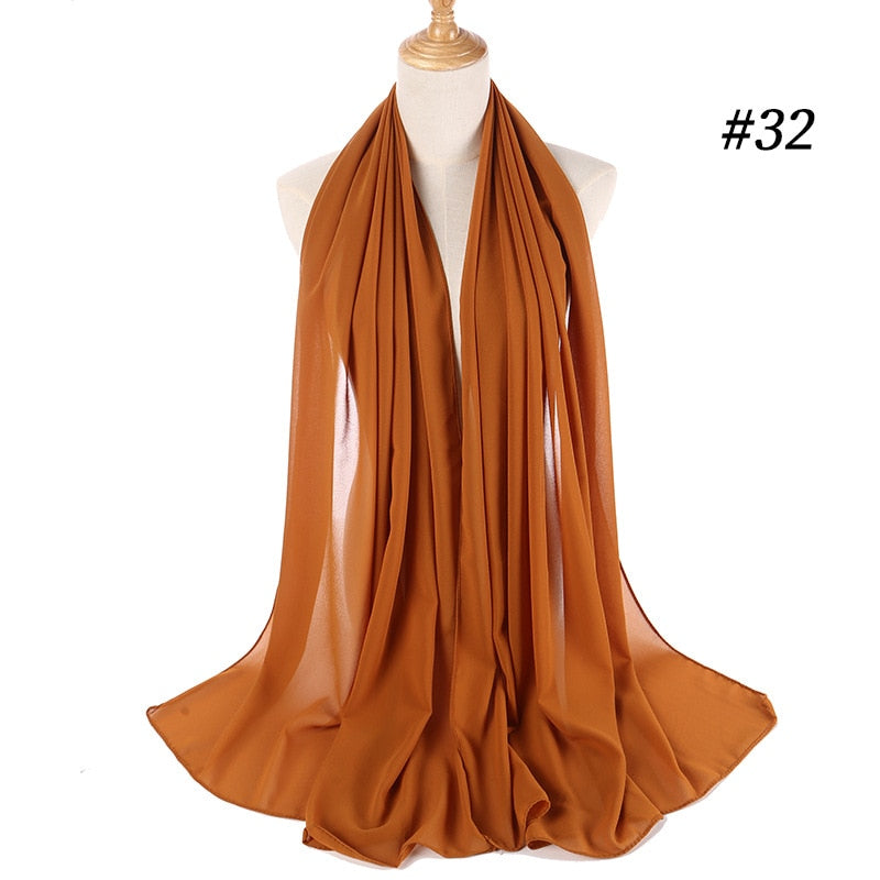 Moderne chiffon skjerf, perfekt for urbane looks