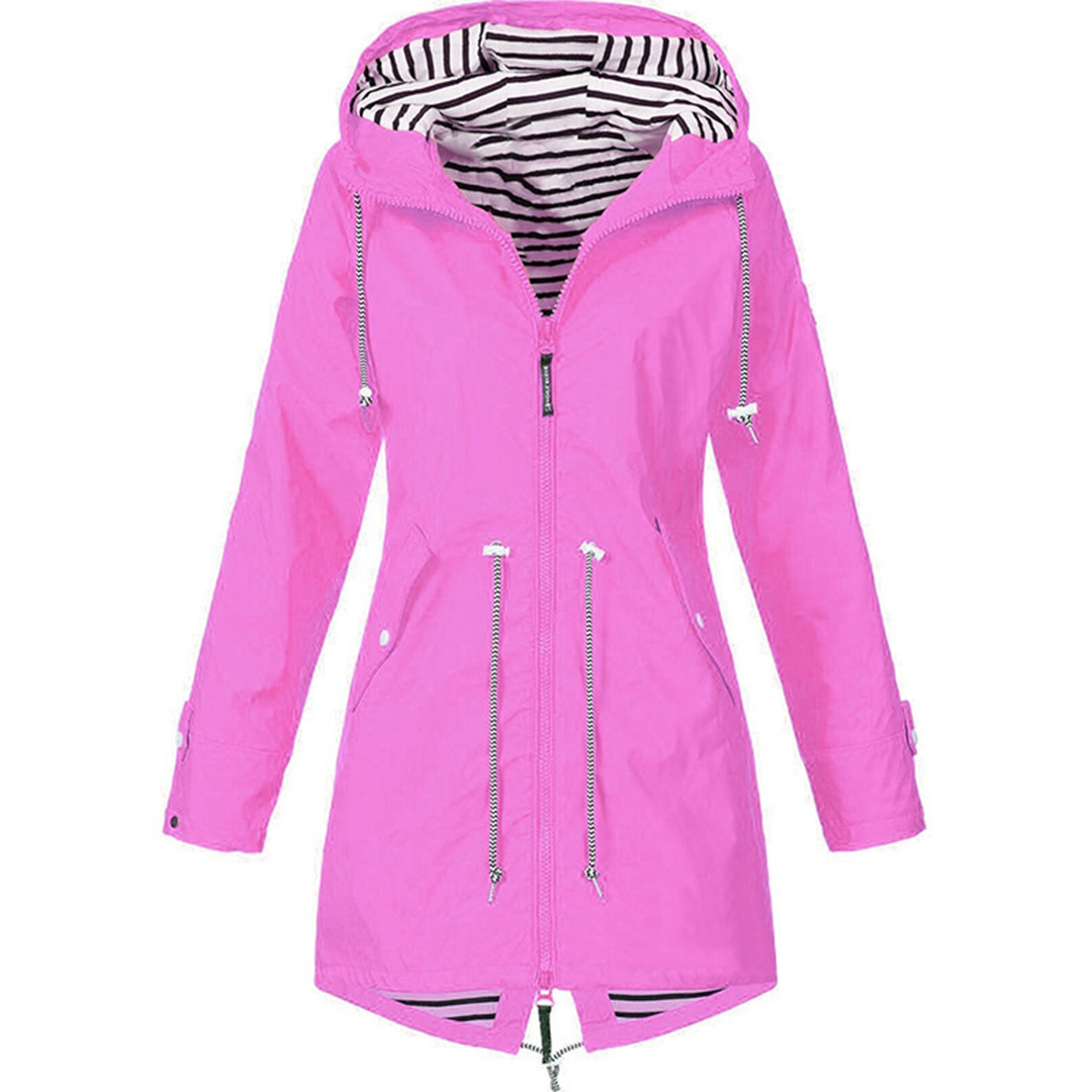 "Elegant dame regnfrakk i marineblå, justerbar hette, slitesterk polyester, allsidig design for formelle og uformelle anledni