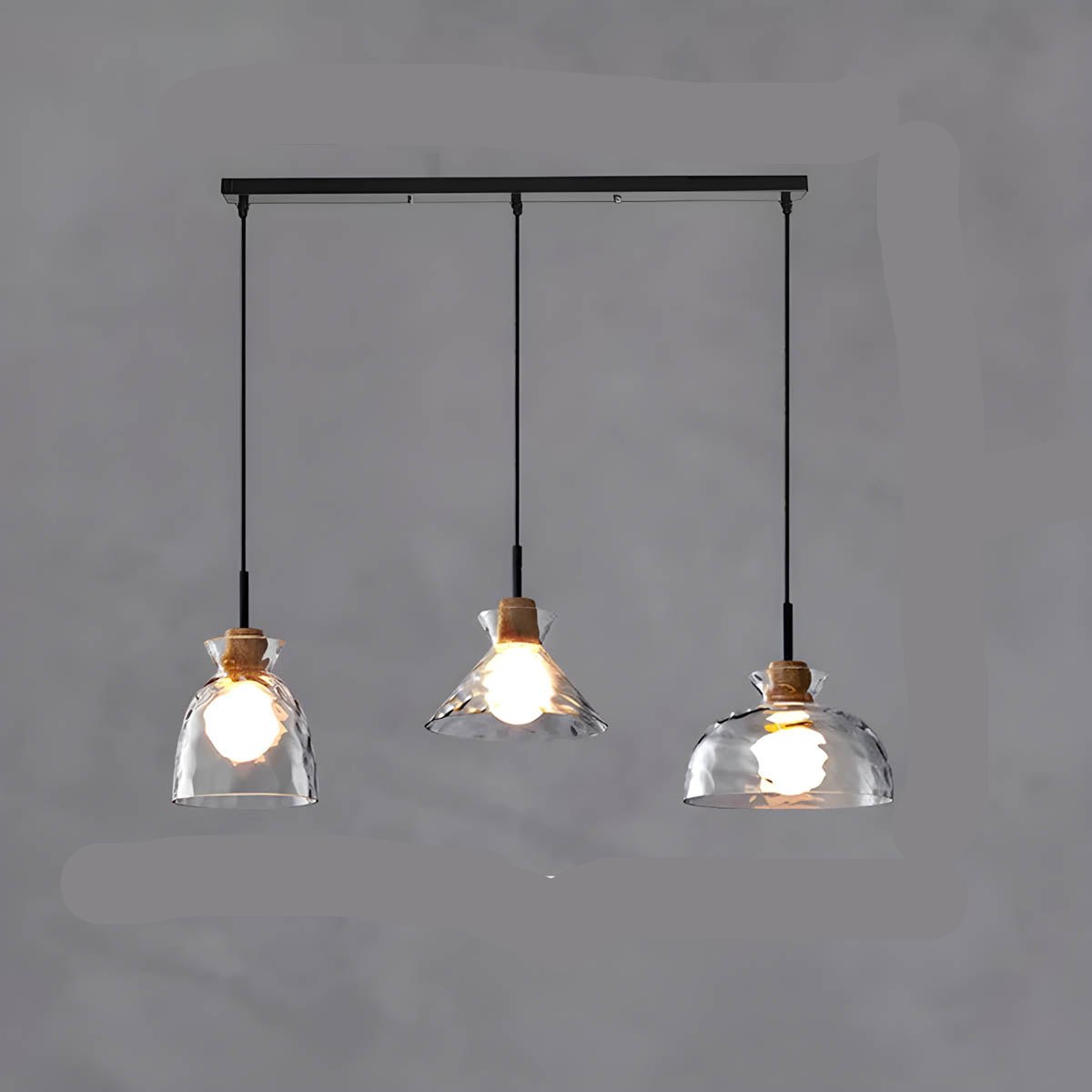 Elegant glass lysekrone med moderne design, minimalistisk stil, justerbar ledning, ideell for moderne interiør.