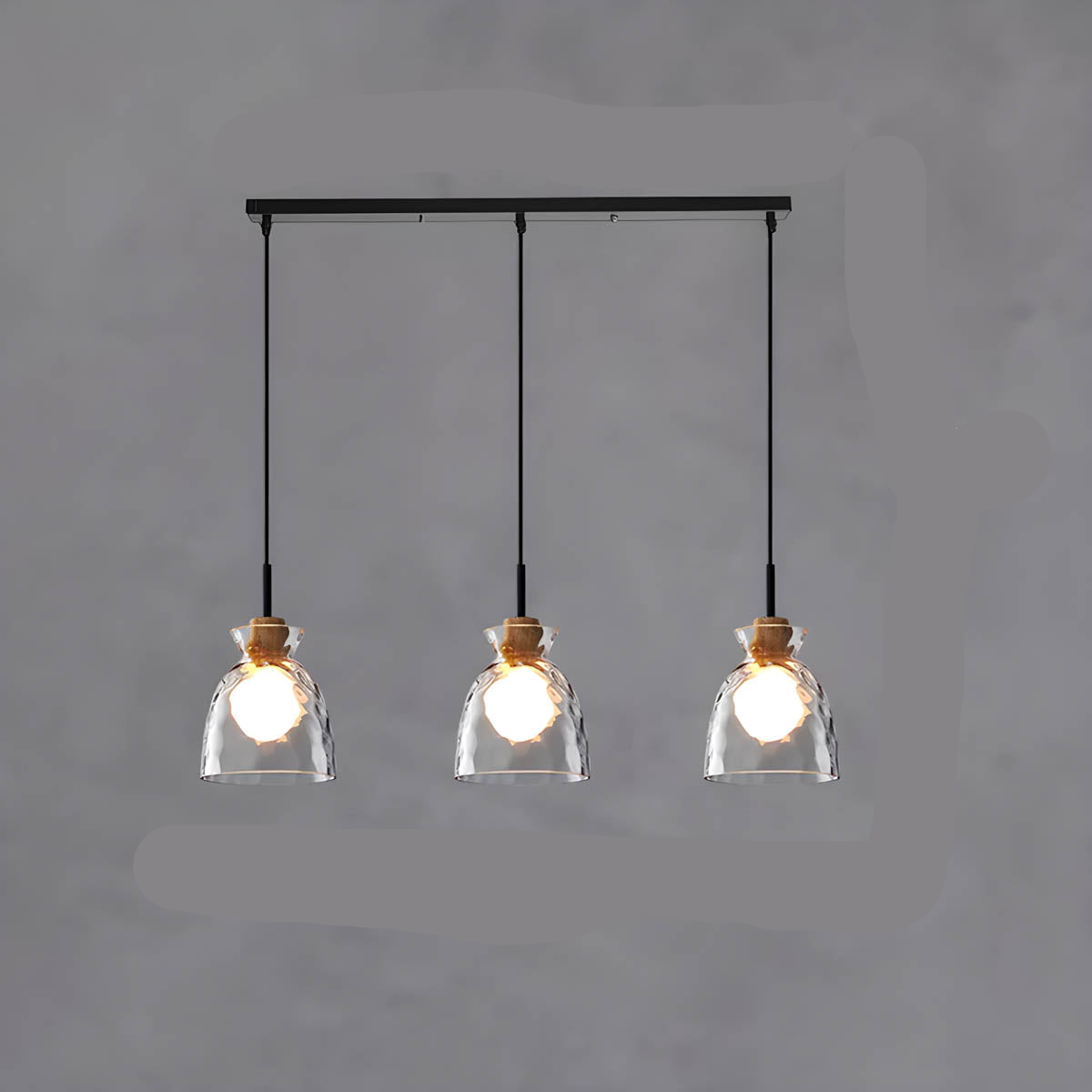 Elegant glass lysekrone med moderne design, minimalistisk stil, justerbar ledning, ideell for moderne interiør.
