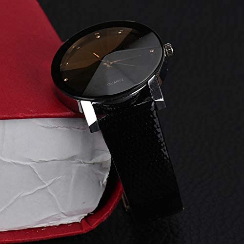 Klassisk herreklokke i kvarts; elegant armbåndsur for menn med fokus på presisjon.