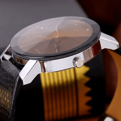Tidløs menns kvartsklokke; minimalistisk armbåndsur med presisjon, passer alle anledninger.