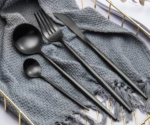 Bestikksett Napoli design som gaveidé. Slitesterkt og oppvaskmaskin trygt for langvarig glede.