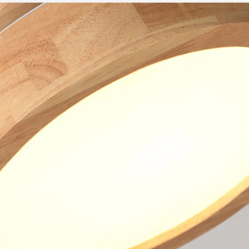 Elegant rund lampe for soverommet, skaper rolig og koselig atmosfære.