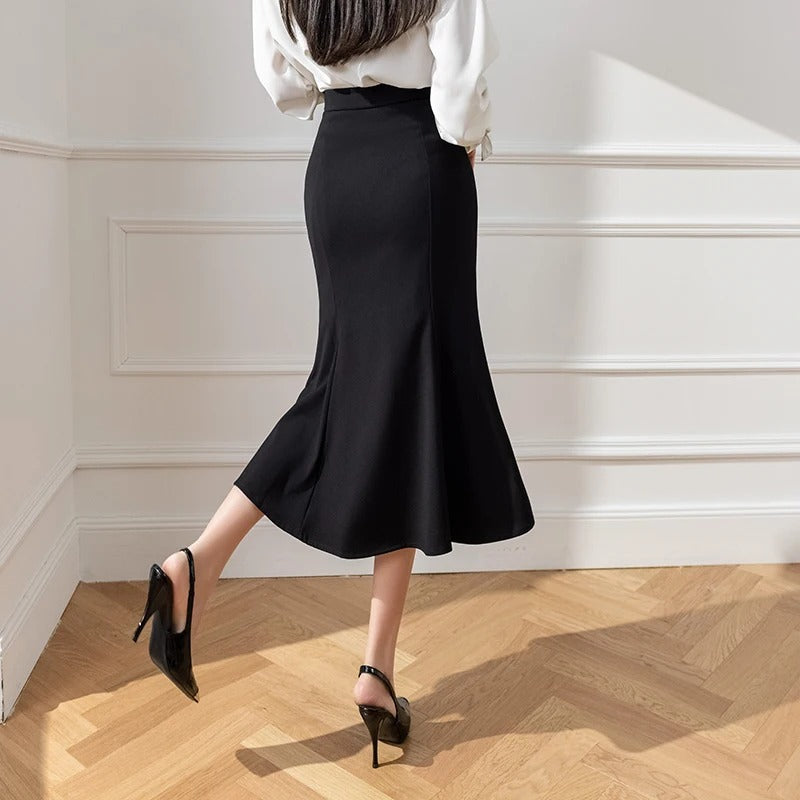 Allsidig havfrueskjørt for kvinner. Slim fit, midilengde, passer perfekt til både kontor og festantrekk.