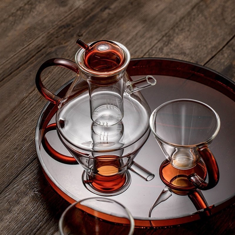Nydelig gaveide: Tesett i nordisk design med borosilikatglass tekanne og kopper, flott for te-entusiaster.