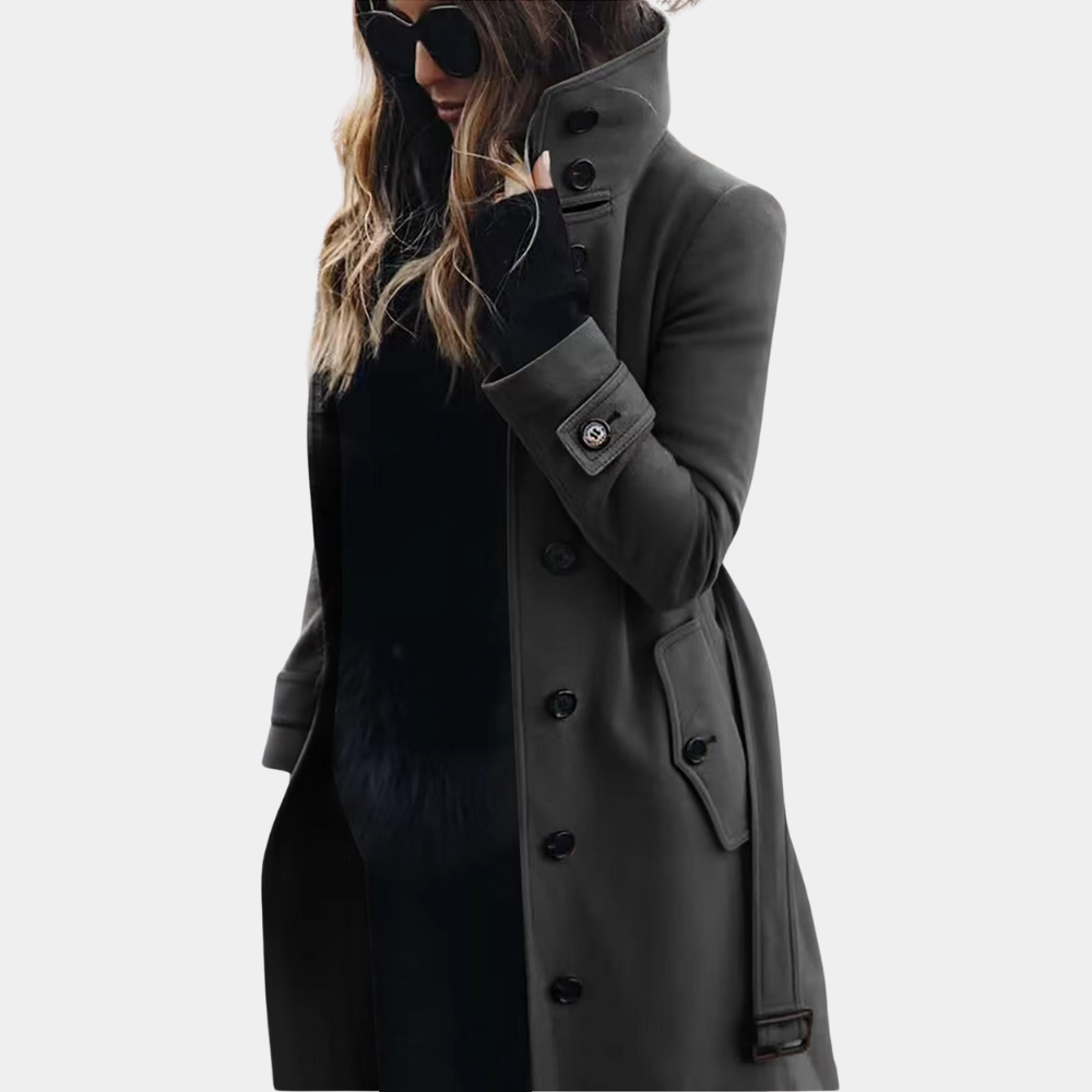 "Elegant trenchcoat for kvinner med dobbelt knapperad, justerbar midje og klassisk design, tilgjengelig i flere farger."