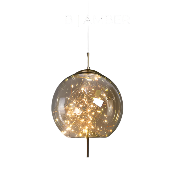 "Elegante pendellampe i mørkebrunt glass med små LED-lys, justerbar ledningslengde; moderne eleganse og klassisk design."
