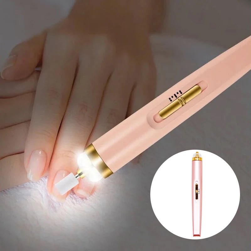 "Elektrisk manikyrsett med ergonomisk, slankt design. Inkluderer 5 utskiftbare hoder for enkel neglepleie."