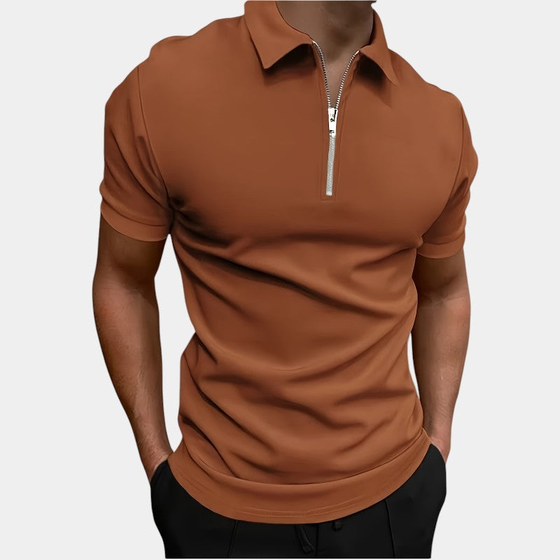 Herre glidelås golfskjorte i ensfarget design, pustende polyester for varme dager.