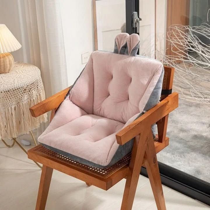 Bærbar ergonomisk setepute med avtagbart trekk for kontor, bil og rullestol. Optimal sittekomfort.