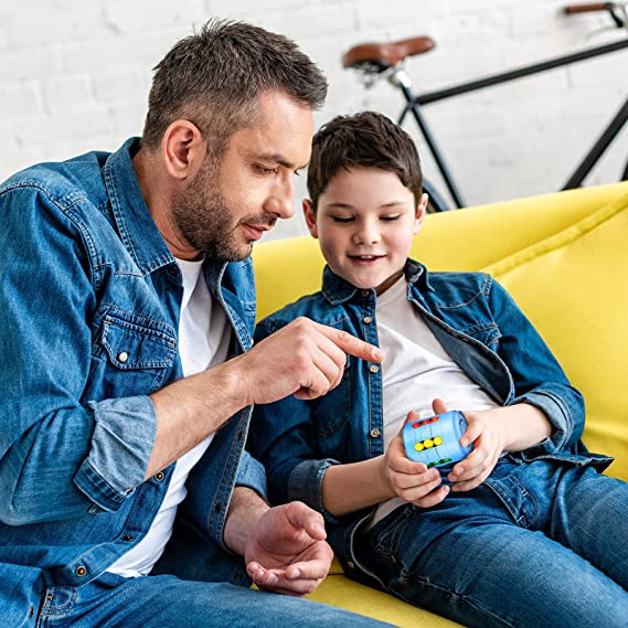 Illustrasjon av funksjonalitet for fargerik bønneboks, sensorisk fidget for stress og fokus