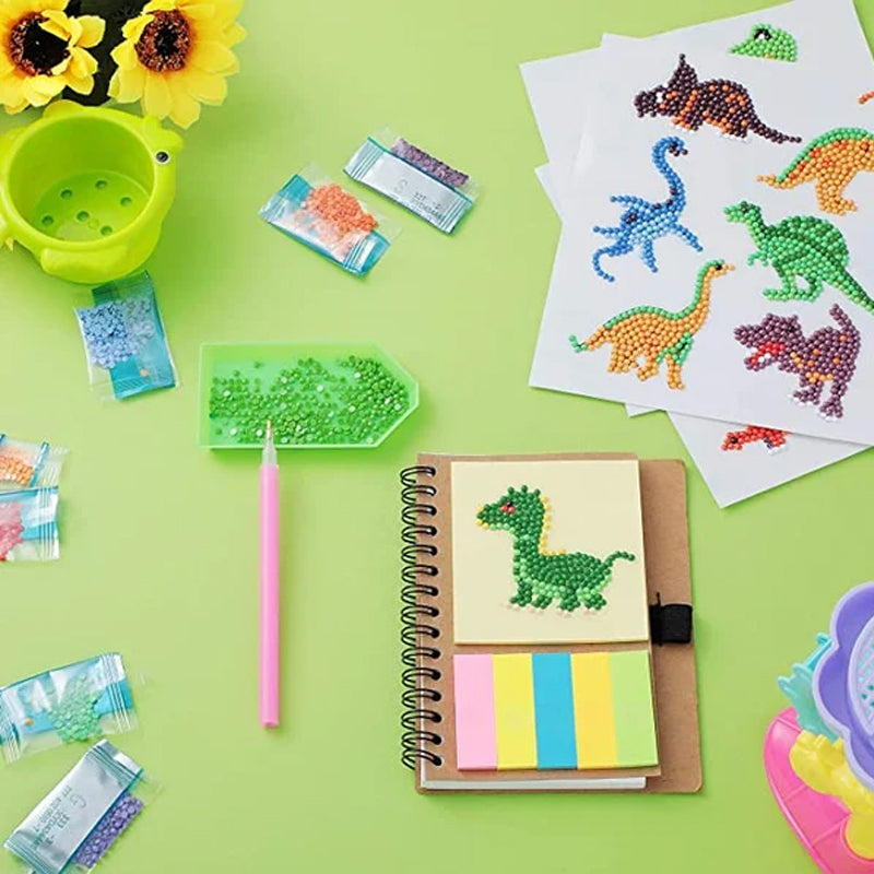"Fargerikt DIY diamantmalingsett for barn med motiver som enhjørning og dinosaur, passer for kreativ læring og gaver."