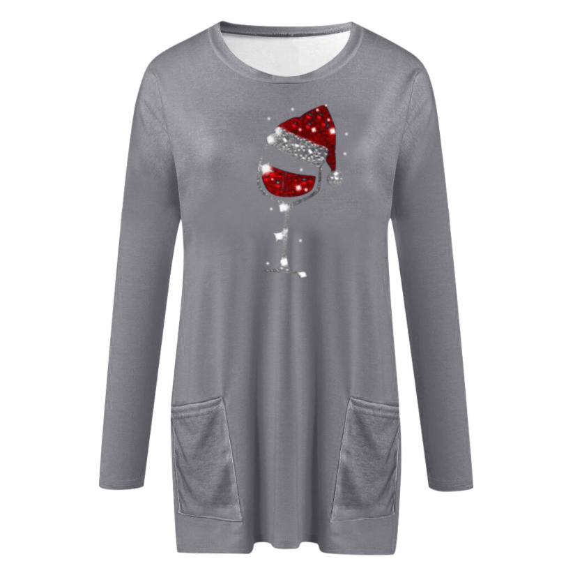 Festlig julegenser for kvinner med vinglass og nisseluedesign, perfekt for uformelle julefeiringer.