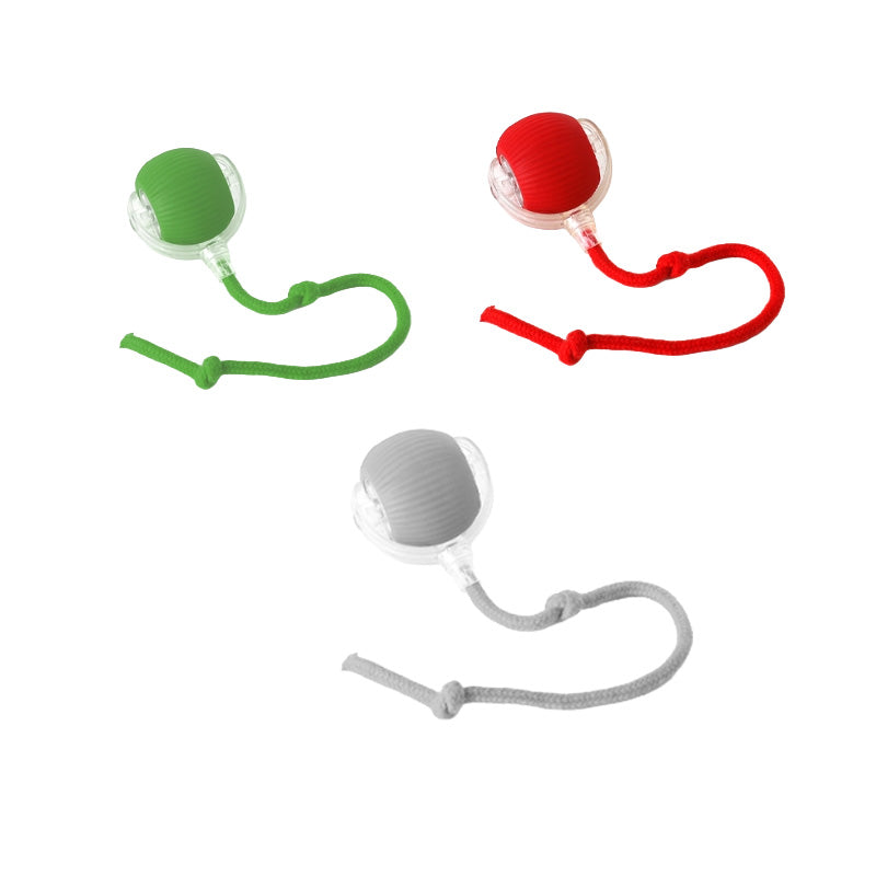 "Grå, rød og grønn smart interaktiv lekeball for katter, robust design med fargerike lys for aktivisering og moro."