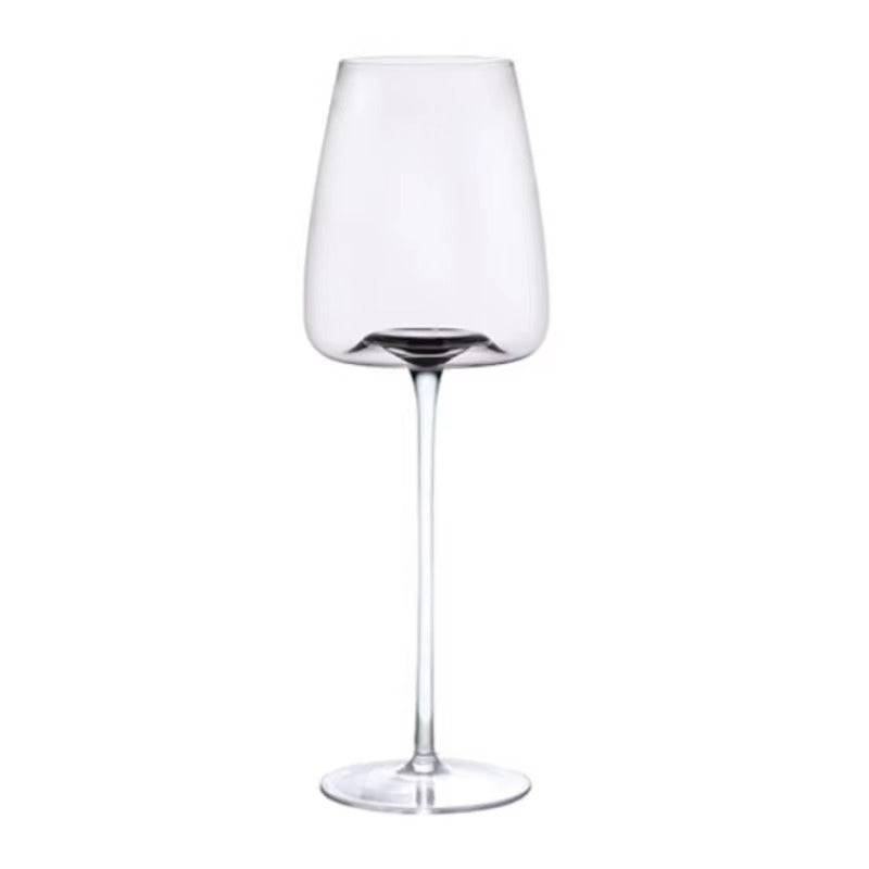 Håndlaget krystall vinglass for rødvin, elegant design, perfekt for servering.