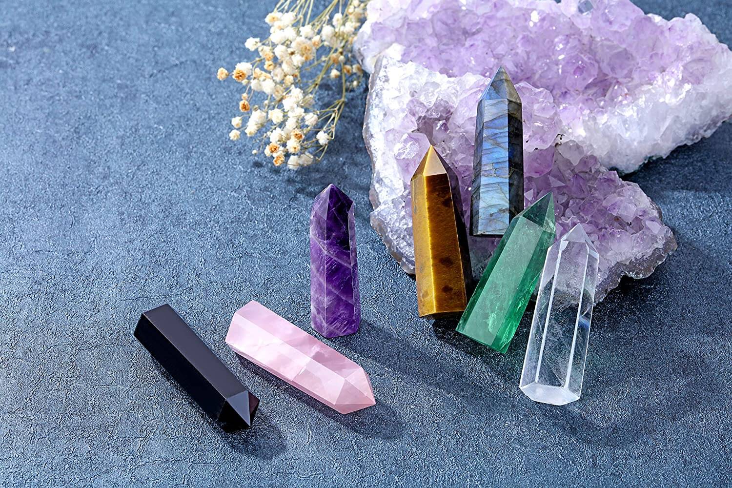 Energi-balanserende krystallstav for healing, meditasjon og personlig vekst.