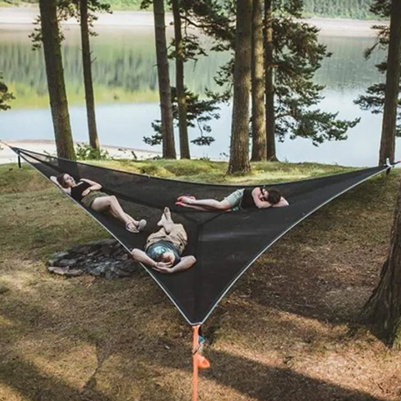"Hengekøye for grupper, grønn og svart, i naturen, romslig, perfekt for camping og familieturer, nylonmateriale."