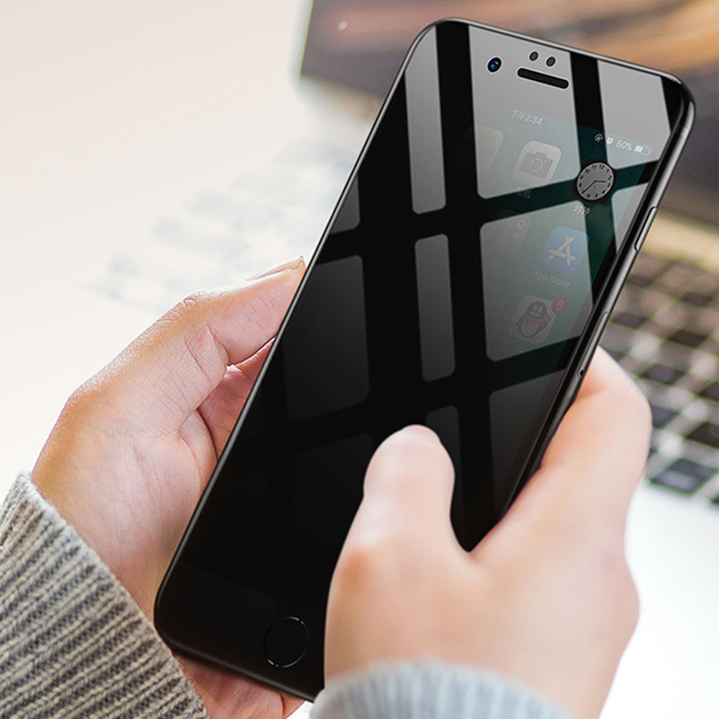"Herdet glass skjermbeskytter for iPhone med personvern, sterk beskyttelse mot riper, ultraklar, enkel installasjon."