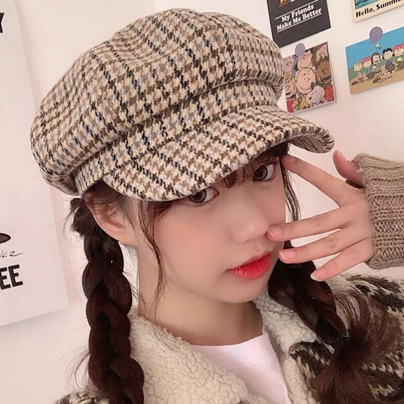 Herrehatt: tidløs Boston Scally beret i klassisk rutete bomull, vintage stil.