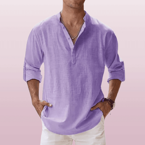 Tidløs langermet henley-skjorte for menn, en essensiell del av vår- og sommergarderoben.