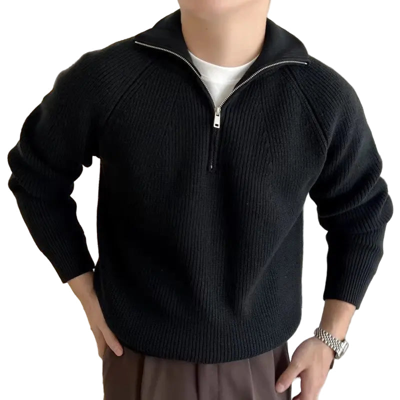 Herre langermet trøye med kvart glidelås og stilige striper. Komfortabel pullover for hverdagsbruk.