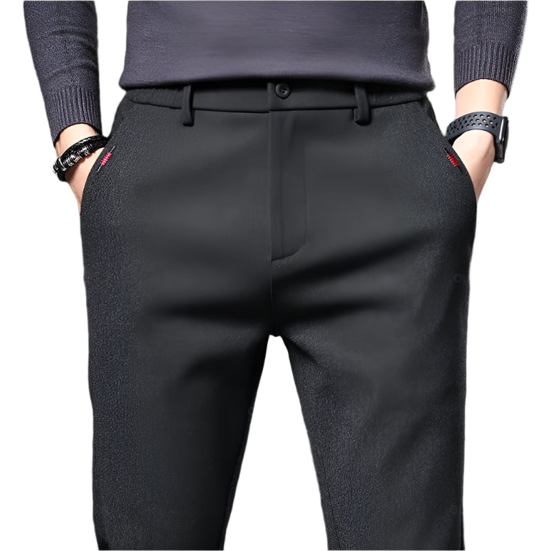 Komfortable slim fit stretchbukser for menn, ideelle for en travel hverdag og stilfull fremtoning.