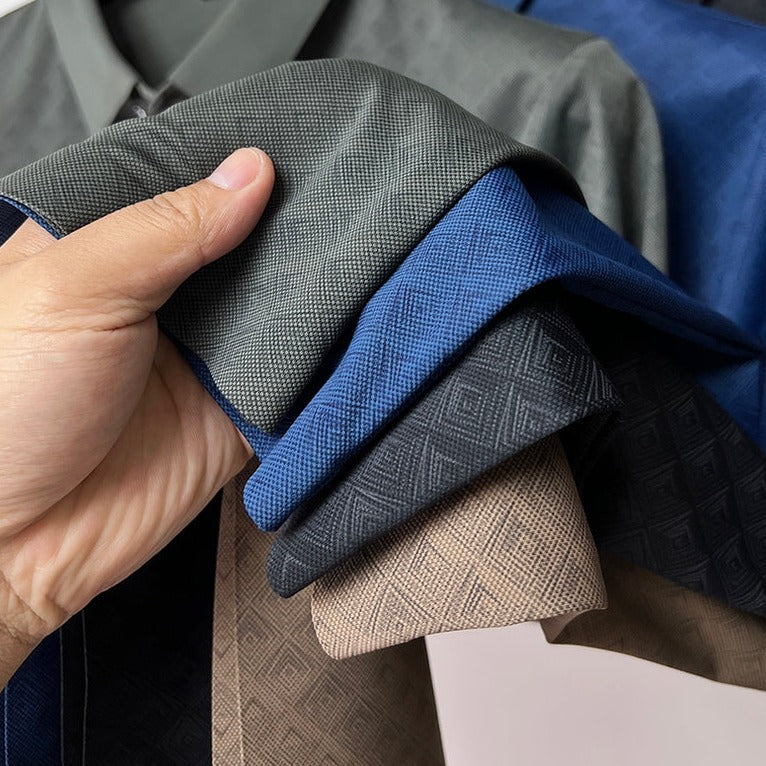 Elegant og skreddersydd nanosilk herrepolo for stilbevisste menn.