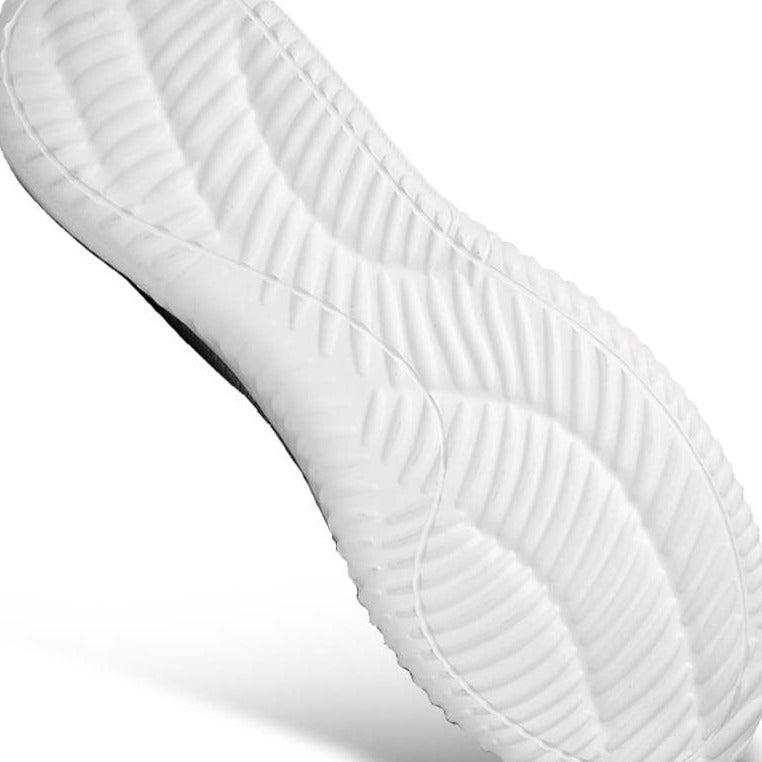 To herre joggesko side om side, fremhever den moderne og sporty looken.