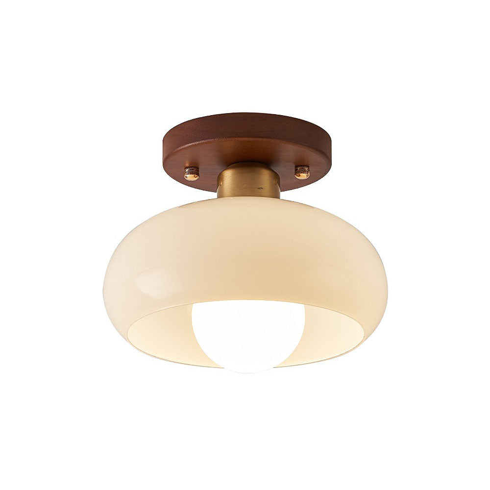 "Hvit vintage taklampe med klassiske detaljer, kompakt design for gang, D20cm, sprer varmt lys."
