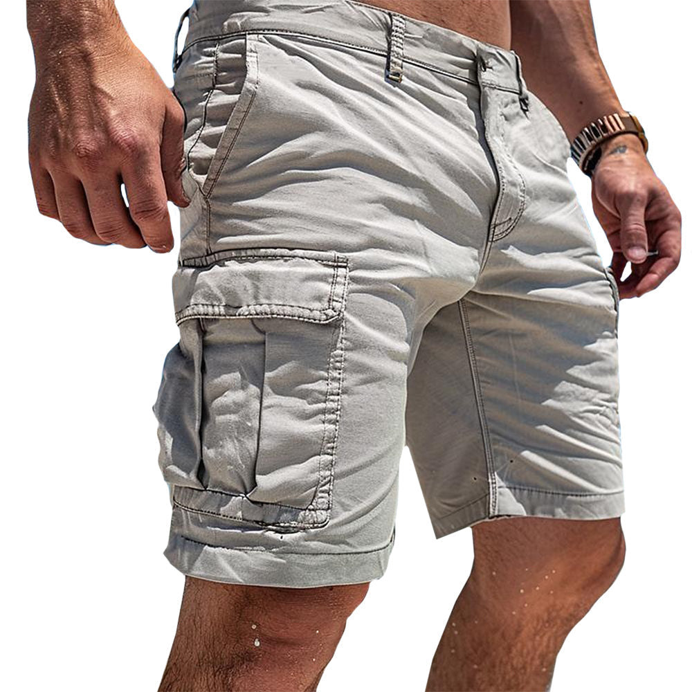 "James komfortable olivengrønne cargo-shorts, lett stoff med lommer for praktisk sommerbruk"