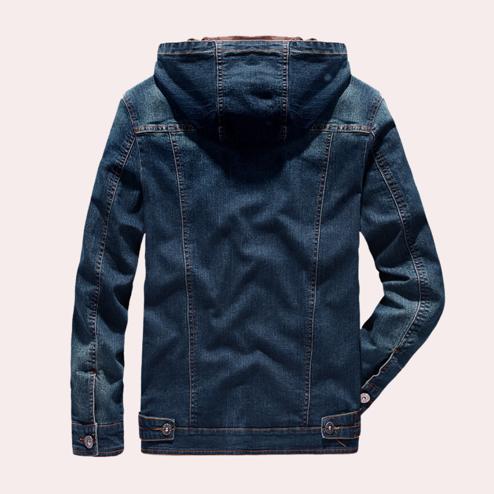 Stilig klassisk denimjakke for menn, en tidløs ytterjakke perfekt for vår- og høstsesongen.