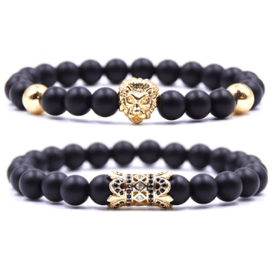Gave til kvinner: Klassisk løvearmbånd med natursteinperler. Et smykke for indre styrke og eleganse.