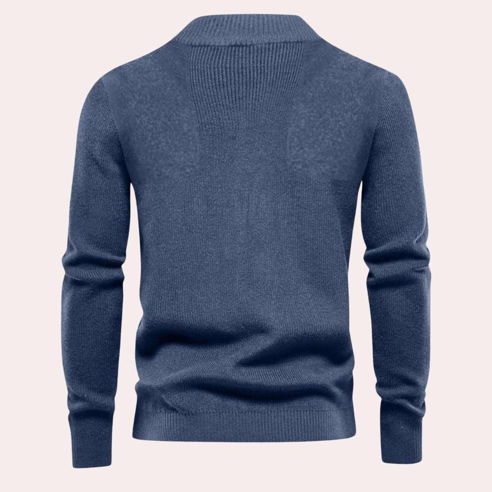 Rød, komfortabel strikket herregenser i maskulin stil. Allsidig genser for fritid og hverdag.