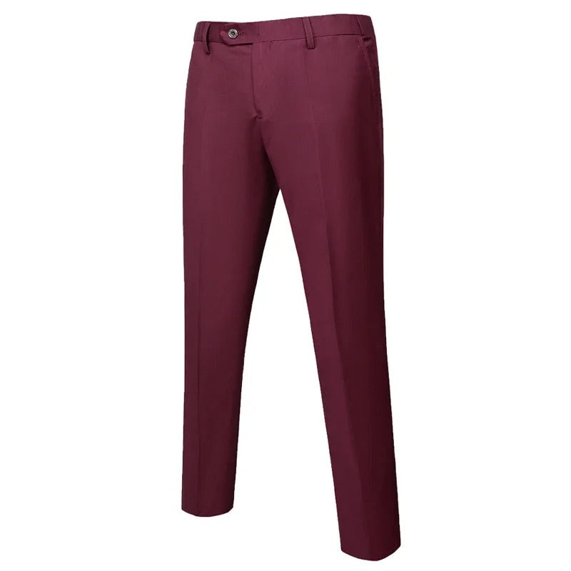 Bakfra av klassiske dressbukser for menn, med flatterende passform. Perfekt for elegant kontor og formelle stil.